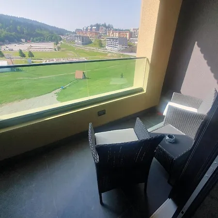 Na Stazi-Luxury Mountain- On The Ski Slope-Free Parking,Tuzlaks Apartment Bjelasnica Exterior photo