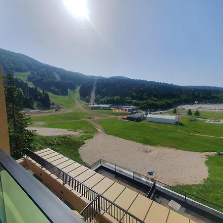 Na Stazi-Luxury Mountain- On The Ski Slope-Free Parking,Tuzlaks Apartment Bjelasnica Exterior photo
