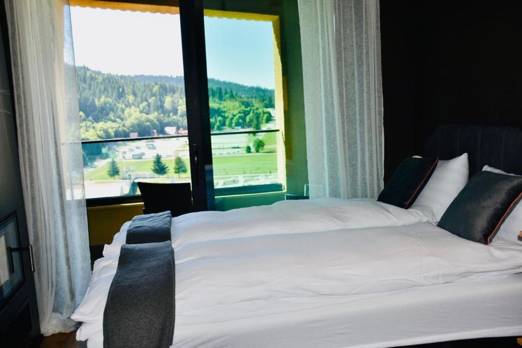 Na Stazi-luxury Mountain- On The Slope-free Parking,tuzlaks Apartment